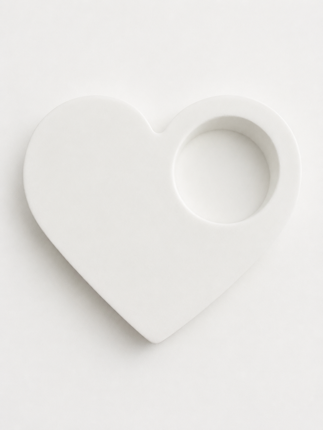 Heart tea light holder